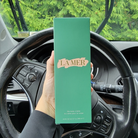 La Mer Other - HP🎉The Body Crème TubeLA MER 6.7 oz